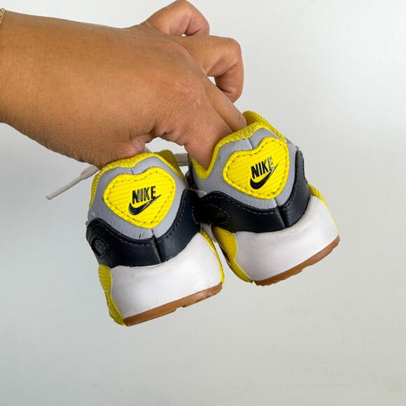 Nike Air Max 90 Go The Extra Smile Gray Yellow Sneakers - Toddler Infant 4C - Picture 5 of 8